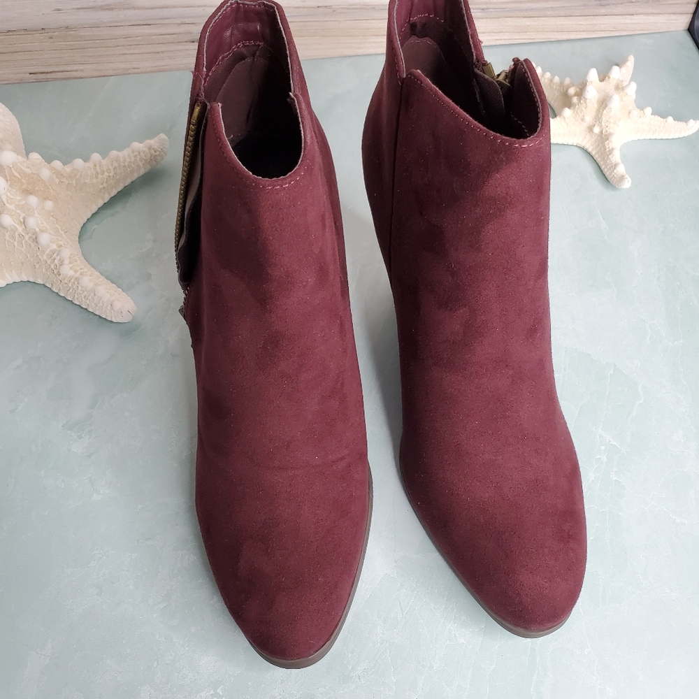 NEW New Wine Suede Ankle Booties - Picture 3 of 4